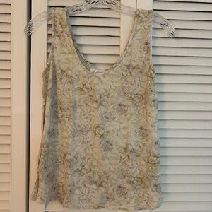 Kūlua Tank Top Size XS Triple Rose Pīkake